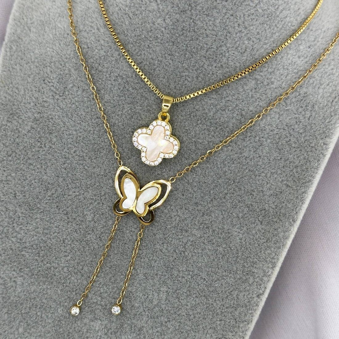 18K Gold Plated Stainless Steel Butterfly Necklace – Hypoallergenic & Waterproof